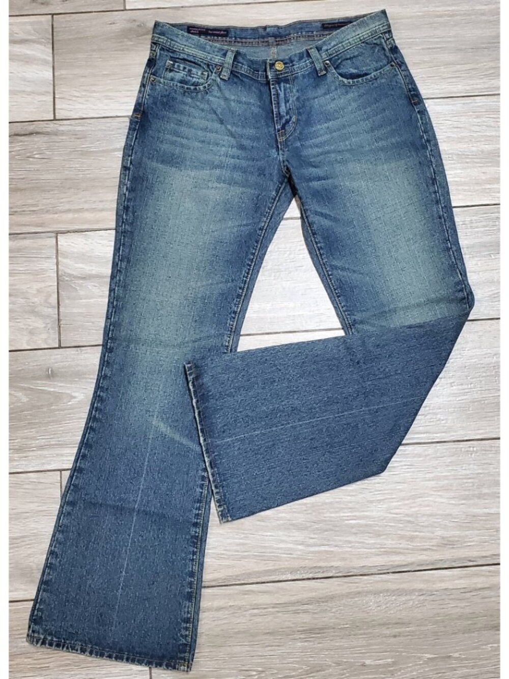 Citizens of Humanity Medium Wash Flare Jeans Size 30 Y2K